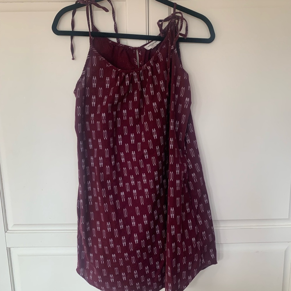 Burgundy Sleeveless Dress with Pattern